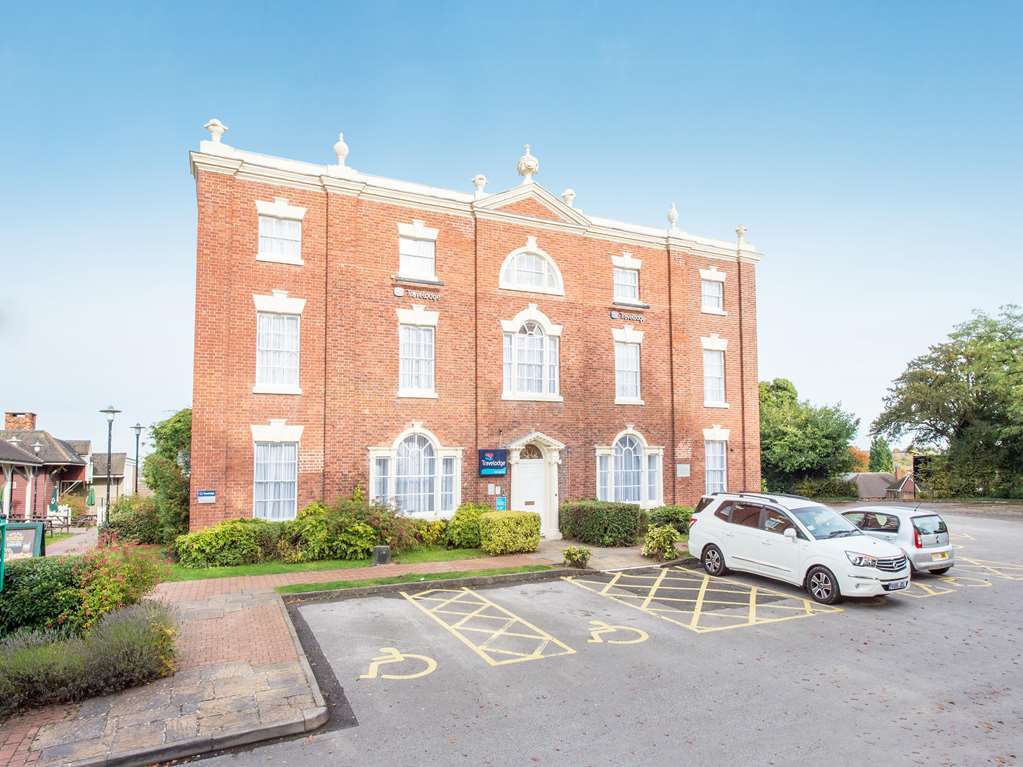 Travelodge Birmingham Kingswinford Dış mekan fotoğraf